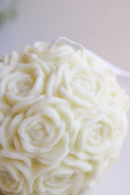 Esfera de Rosas — Vela de Soya Aromática
