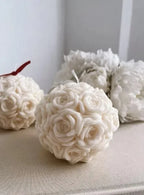 Esfera de Rosas — Vela de Soya Aromática