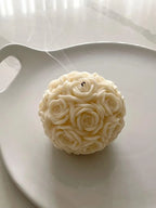 Esfera de Rosas — Vela de Soya Aromática